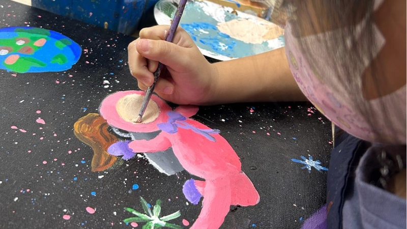 Chiki can Paint Art School